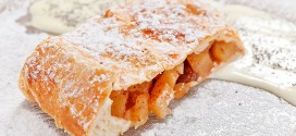 Strudel cu mere